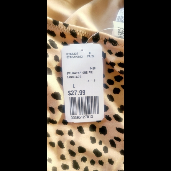🆕️ NWT Forever 21 Cheetah Print One Piece Swimsuit - Picture 4 of 6